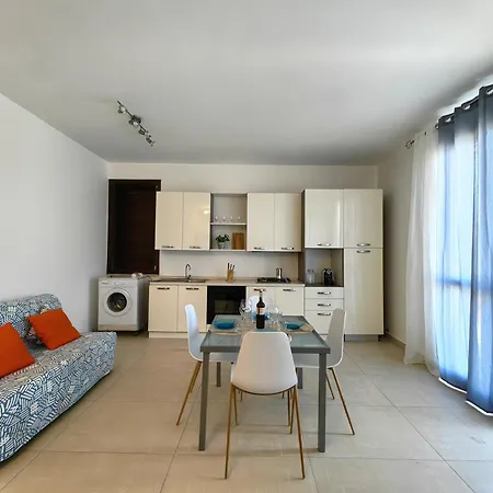 Due Kilometri Dalla Spiaggia - Free Parking & Netflix *